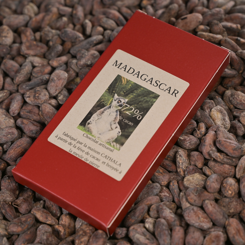illustration pour le produit Madagascar - Tablette de chocolat noir : cacao 72% minimum