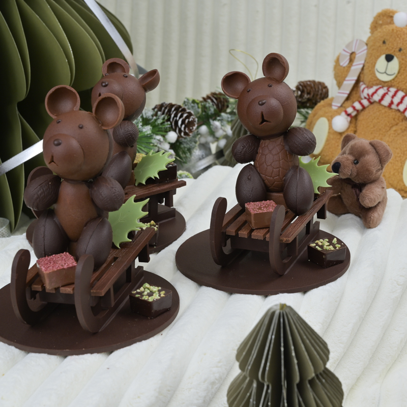 illustration pour le produit Ourson sur sa luge